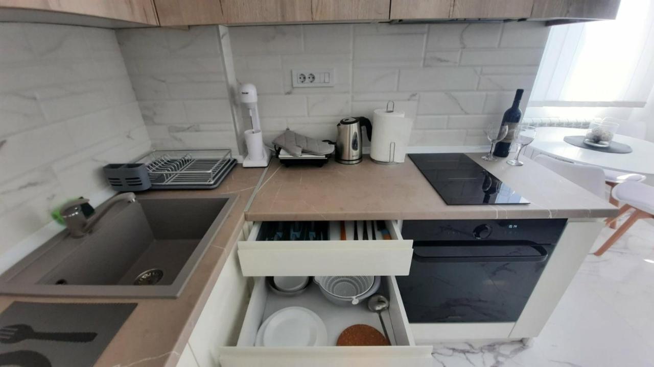 Luxury Apartment Iva Skopje Luaran gambar