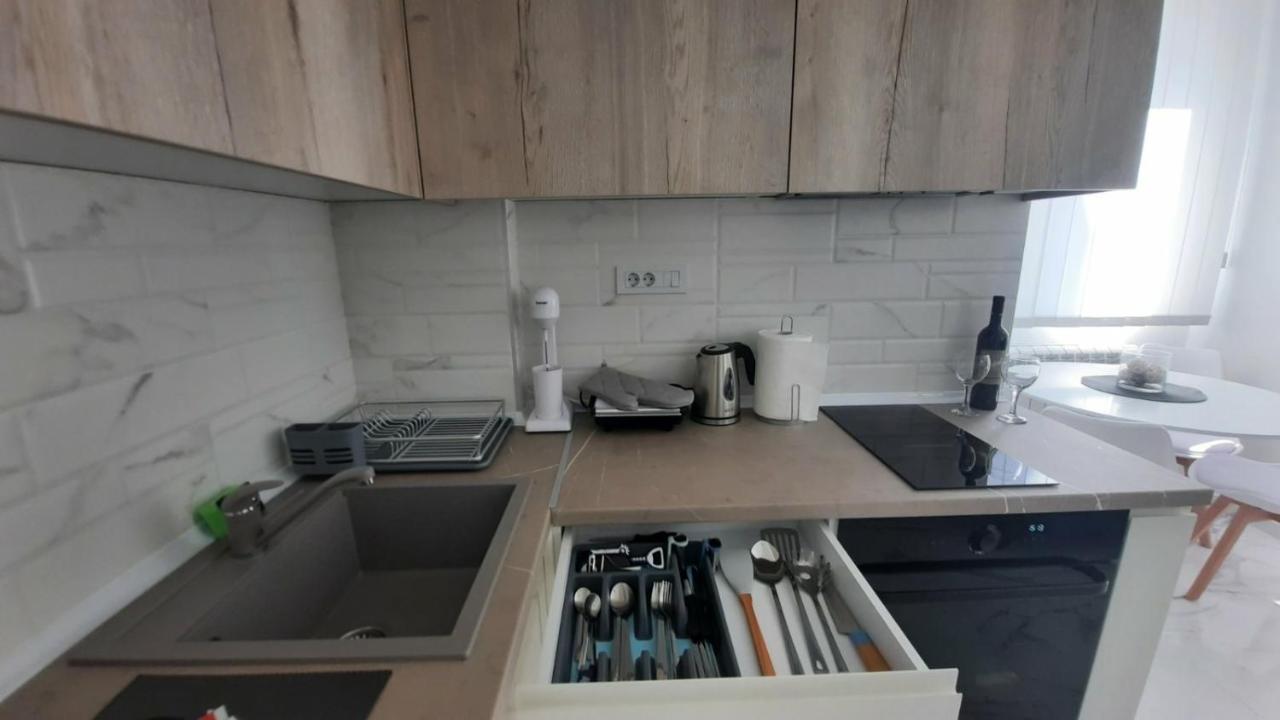 Luxury Apartment Iva Skopje Luaran gambar